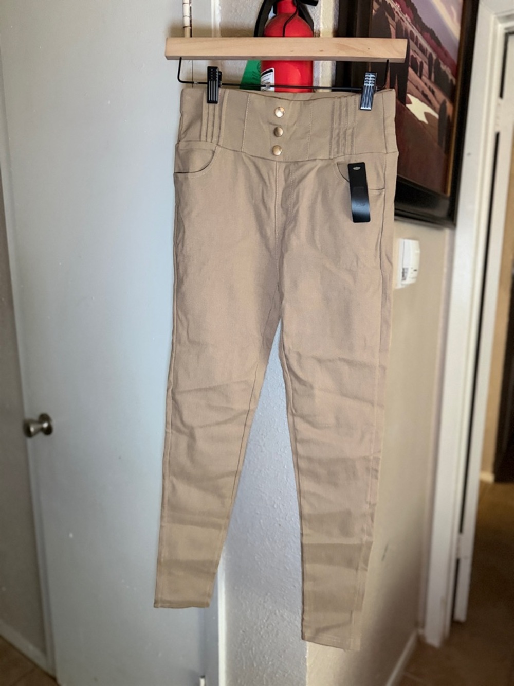 Fashion Nova Women's Skinny High-Rise Pants in Tan